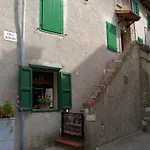 Calle Burchio